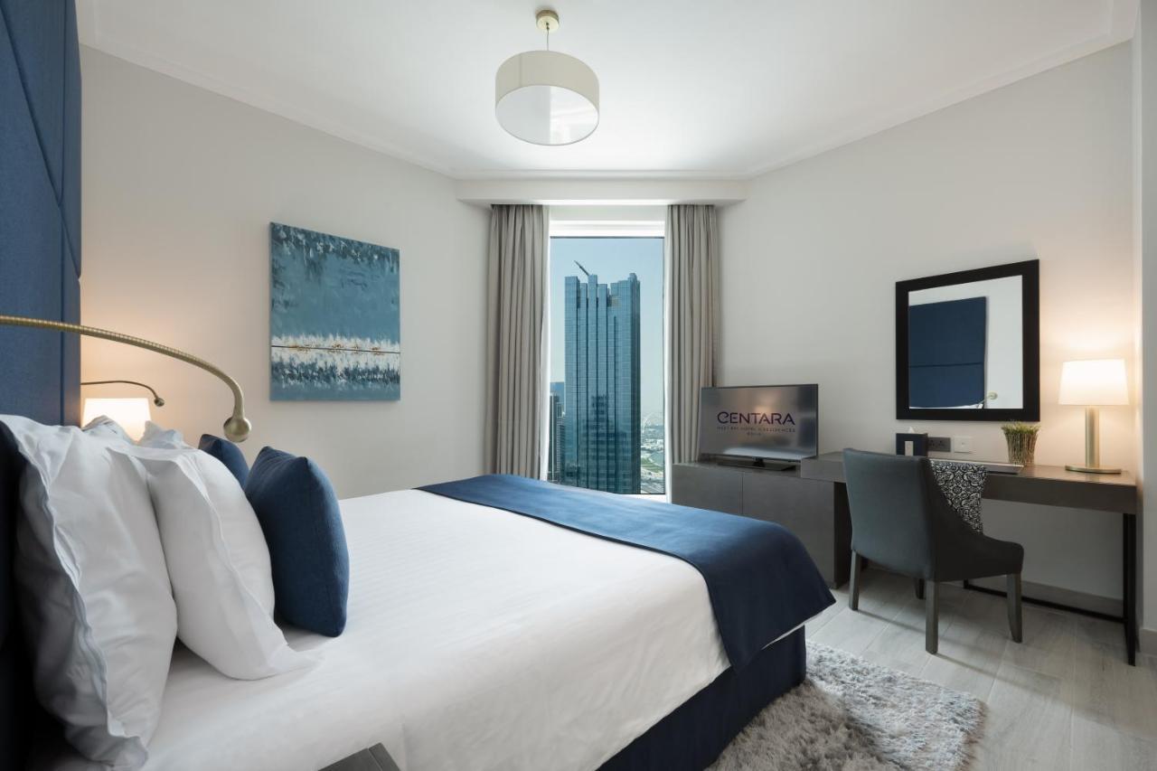 Centara West Bay Hotel & Residences Ad-Dauha Zewnętrze zdjęcie A bedroom at the hotel